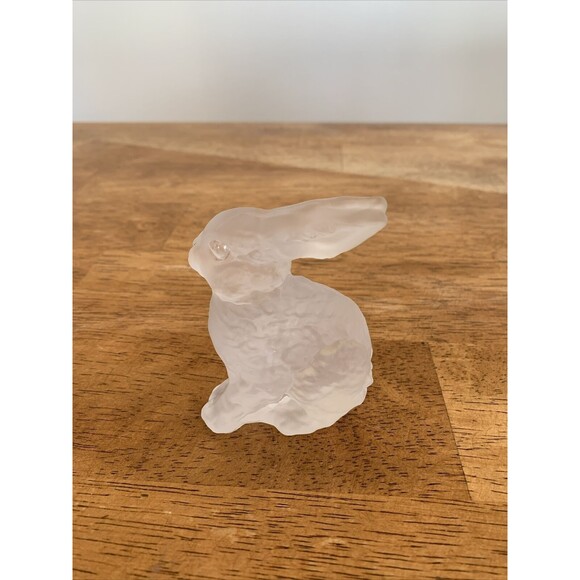 E & R Bayel Satin Glass Full Lead Crystal Rabbit Figurine France Golden Crown - Picture 1 of 5